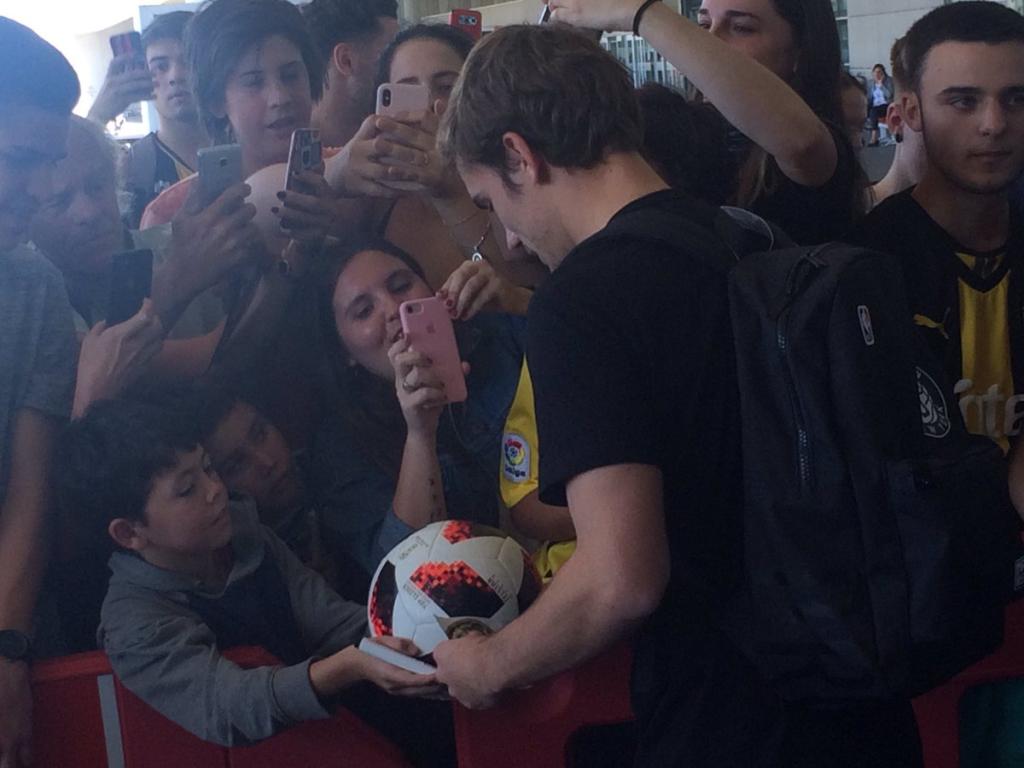 Diego Godín: Antoine Griezmann causó un gran revuelo a su 