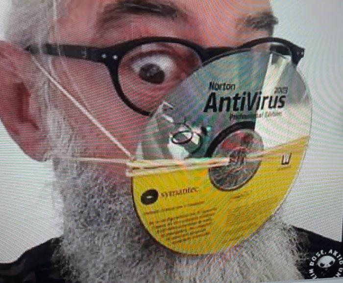 Estas son las mascarillas más alocadas que la gente está usando por