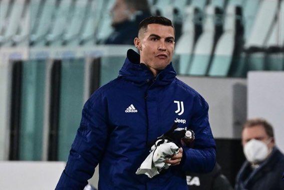 Cristiano Ronaldo Cristiano Ronaldo