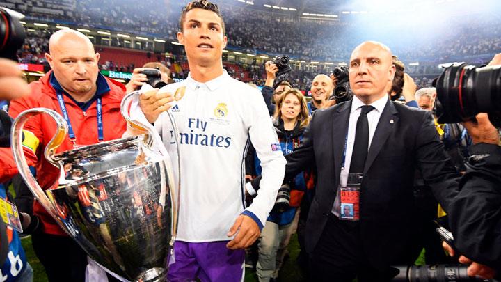 Cristiano Ronaldo Cristiano Ronaldo
