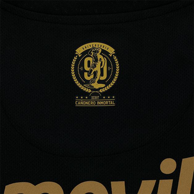Universitario